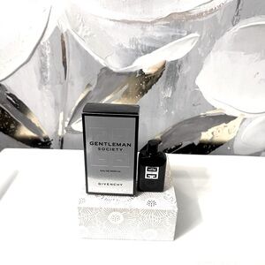 🛍️NIB Givenchy Society Eau de Parfum -6mL